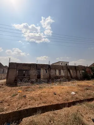 5bdrm Townhouse/Terrace in Arish Homes, Sabon Lugbe for sale