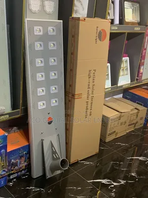 100w 12 Eyes Solar Street Light