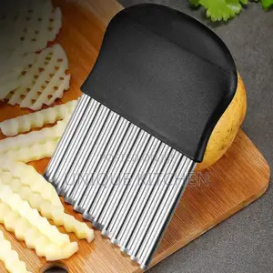 Stainless Steel Fruit and Vegetables Wavy Cutter