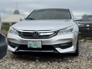 Honda Accord EX-L 4dr Sedan FWD (2.4L 4cyl 2A) 2013 Silver