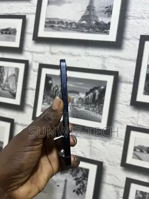 Apple iPhone 12 64 GB Blue