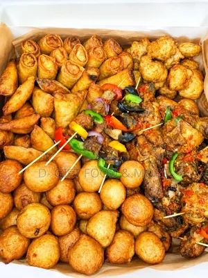 Tasty, Yummy Small Chops Box.
