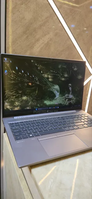 Laptop HP ZBook Firefly 15 G7 32GB Intel Core i7 SSD 512GB