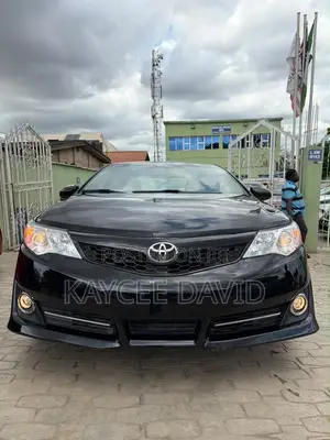 Toyota Camry SE Limited Edition 4dr Sedan (2.5L 4cyl 6A) 2012 Black