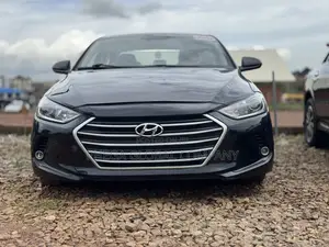 Hyundai Elantra 2017 Black