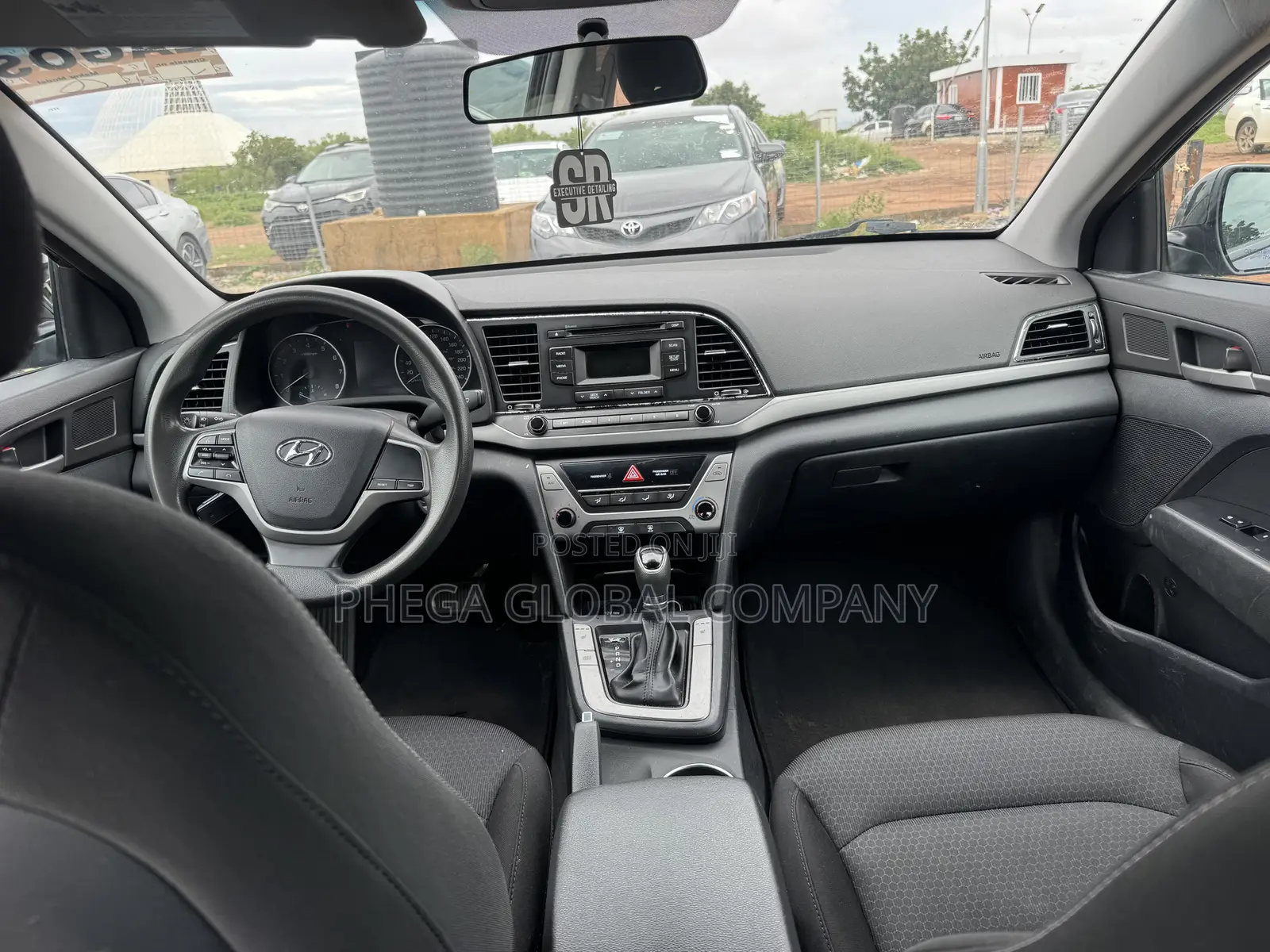 Hyundai Elantra 2017 Black