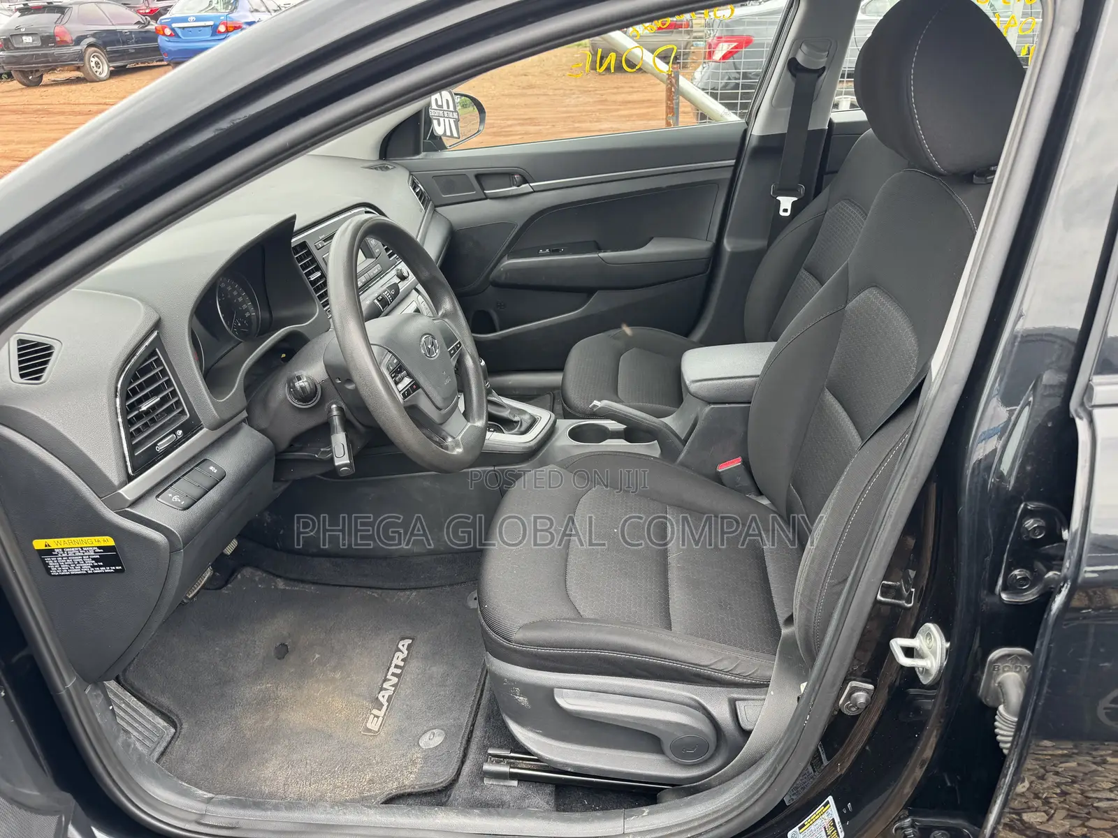 Hyundai Elantra 2017 Black