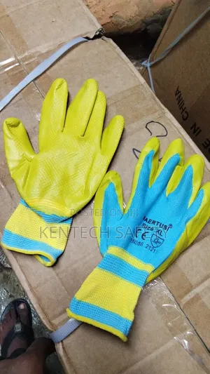 Pairs of Nitril Hand Industrial Factory Workers Gloves