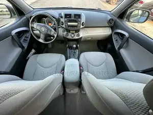 Toyota RAV4 2.5 Limited 2010 Blue