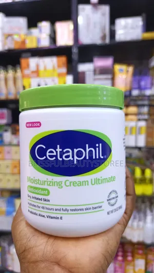 Cetaphil Moisturizering Cup Cream