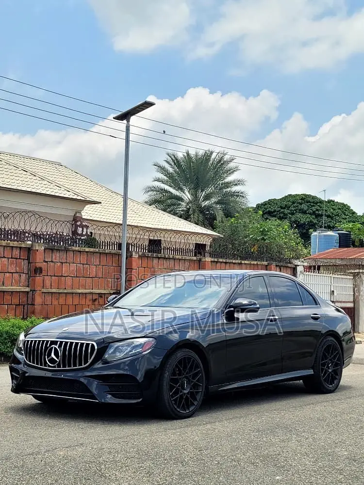 Mercedes-Benz E63 2017 Black