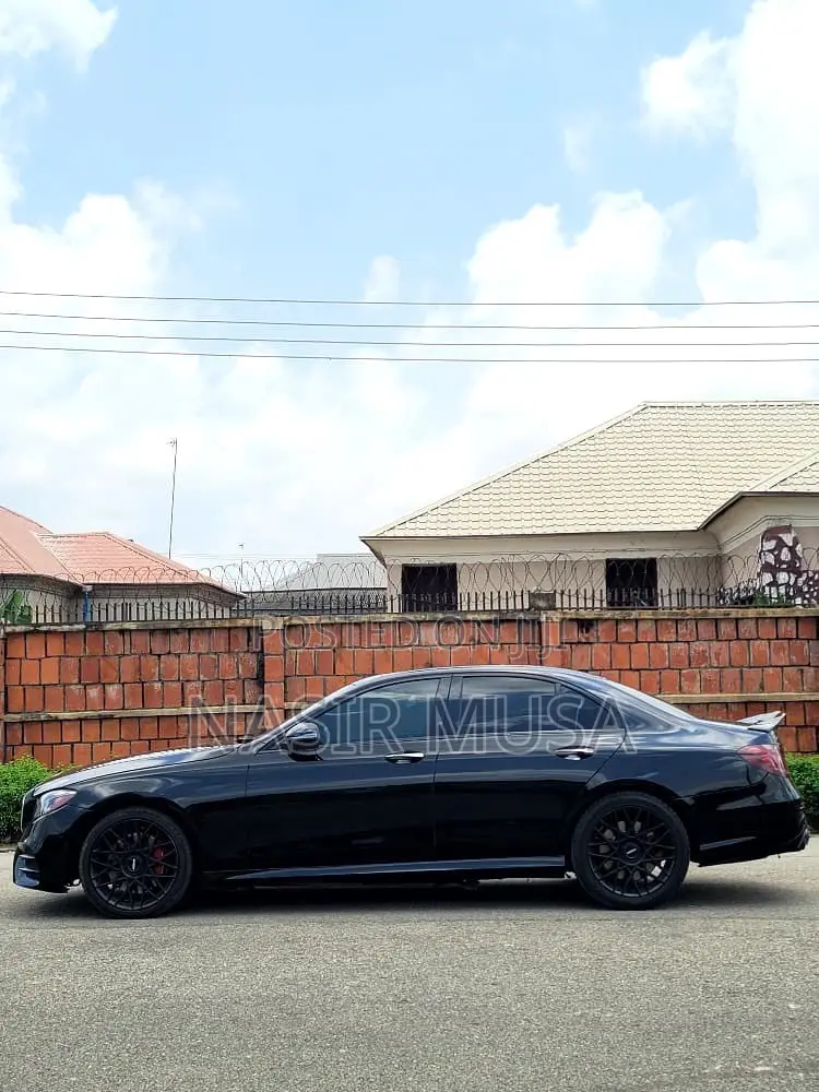 Mercedes-Benz E63 2017 Black