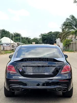 Mercedes-Benz E63 2017 Black