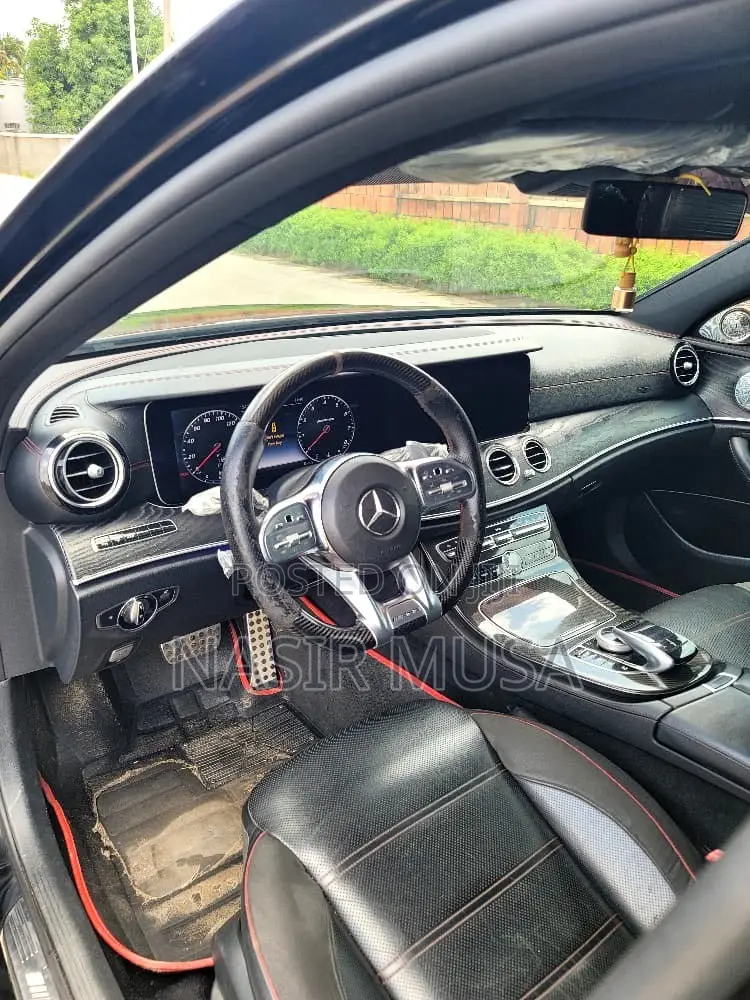 Mercedes-Benz E63 2017 Black