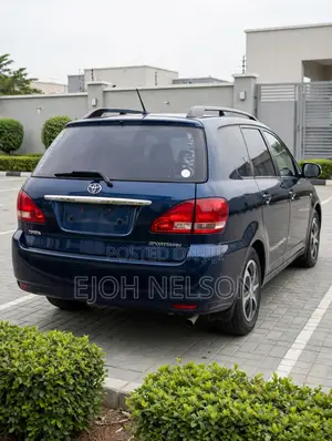 Toyota Avensis Verso 2007 Blue