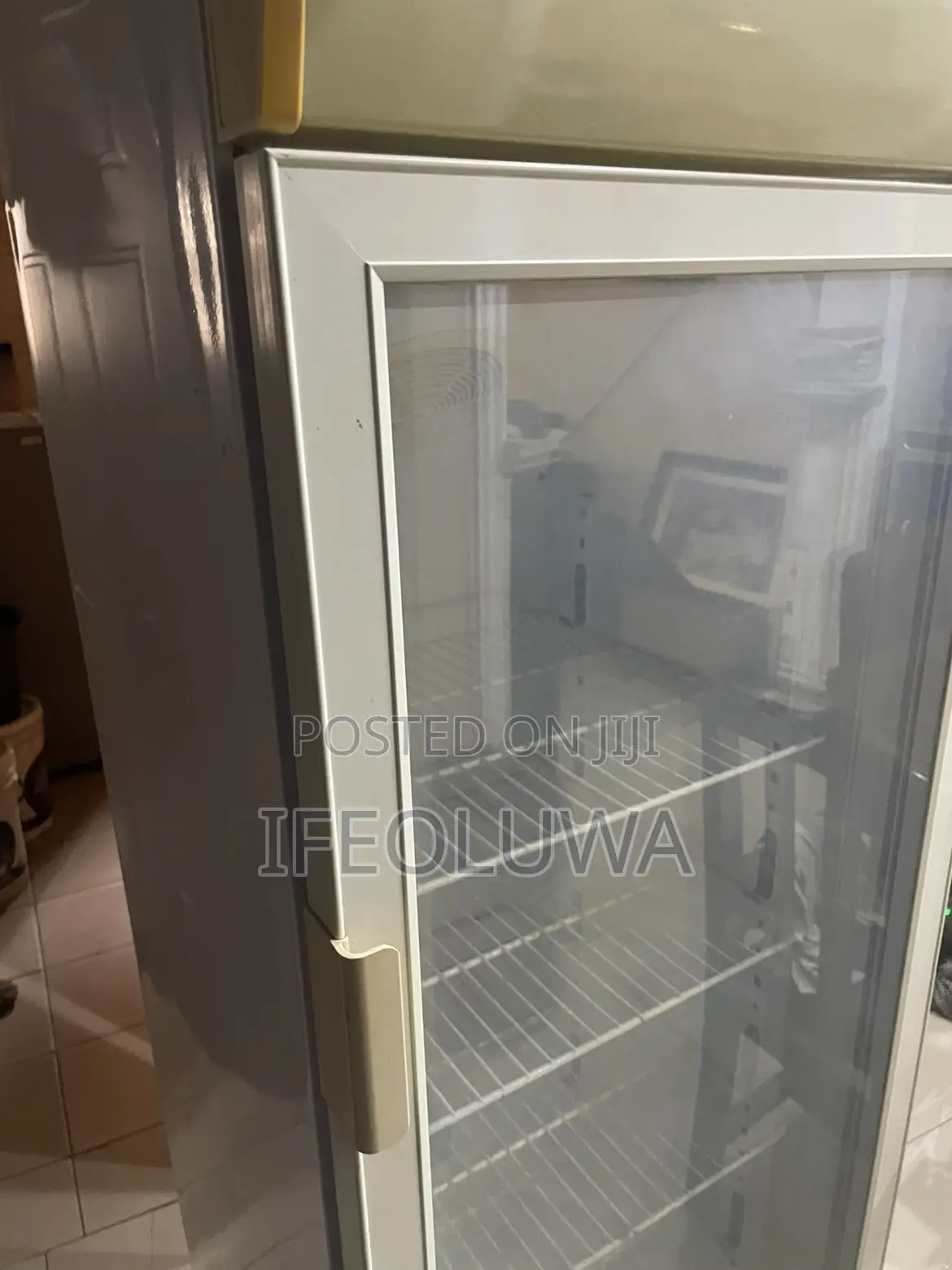 A Display Chiller Fridge, Beaverage Display Cooler.
