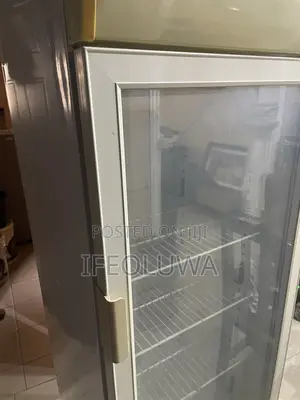 A Display Chiller Fridge, Beaverage Display Cooler.