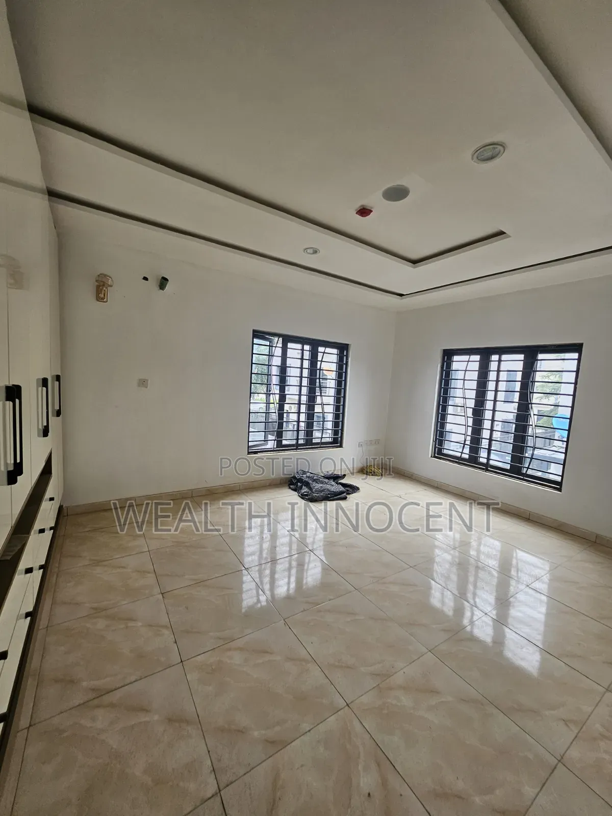 6bdrm Duplex in Zone B for rent