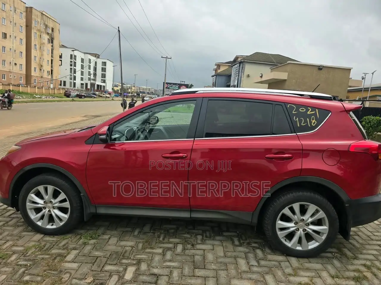 Toyota RAV4 2015 Red