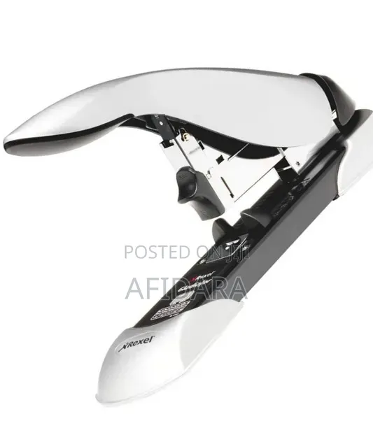 Rexel Giant HD Stapler
