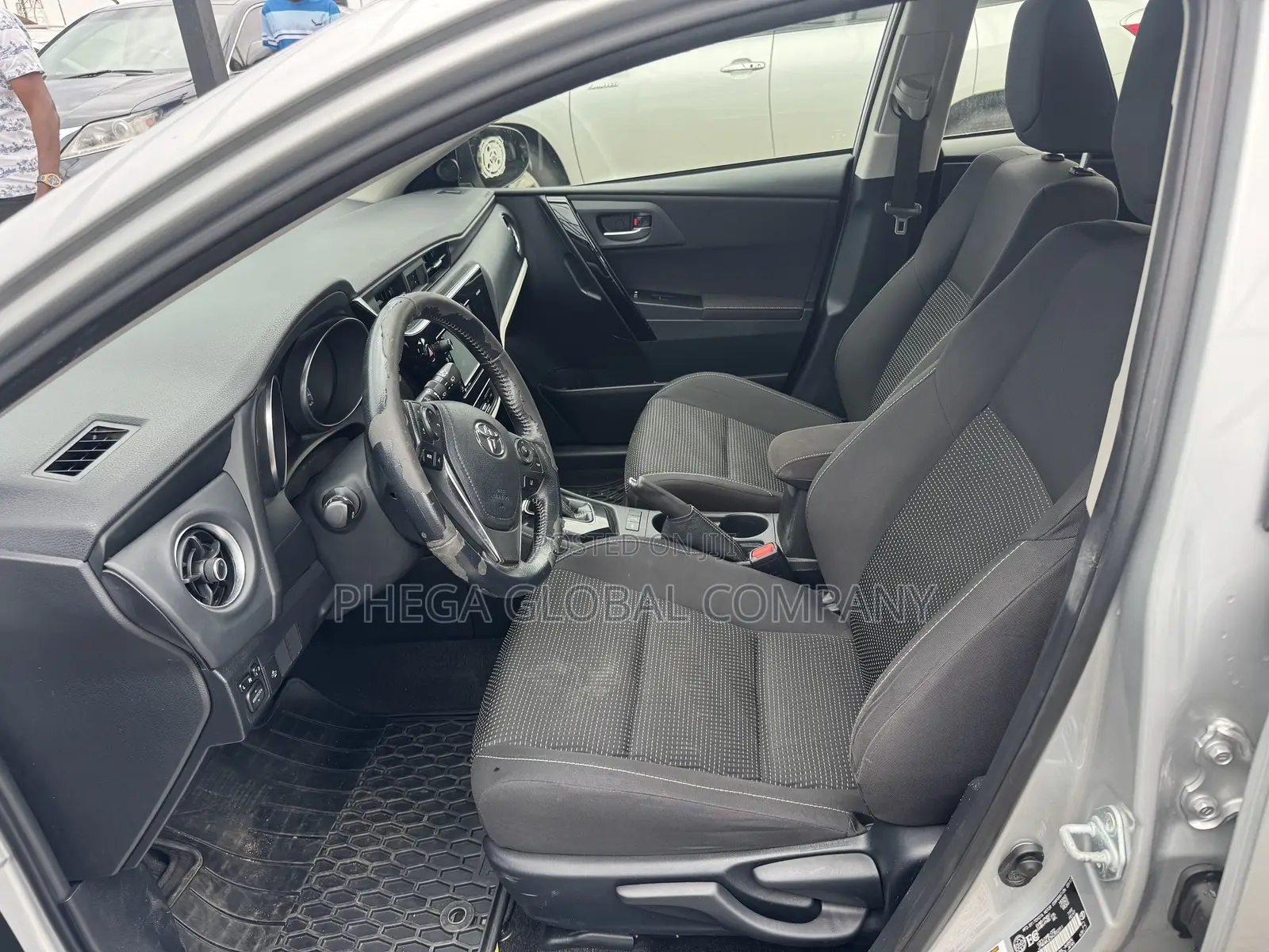 Toyota Corolla 2018 Silver