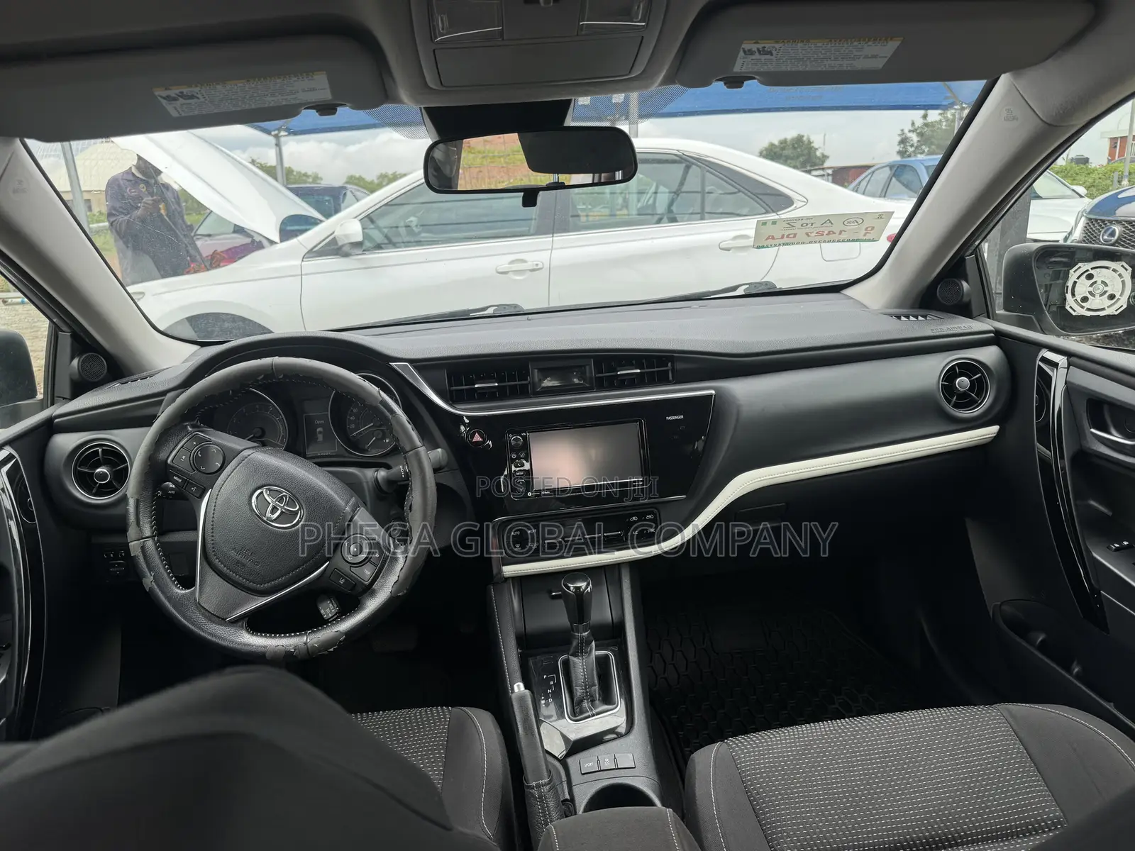 Toyota Corolla 2018 Silver