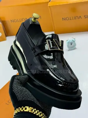 Louis Vuitton Men’s Black Patent Leather Sole Loafers –Luxury Footwear