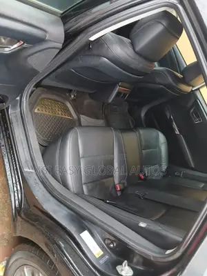 Toyota Avalon Limited Sedan FWD (3.5L 6cyl 6A) 2013 Black