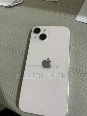 Apple iPhone 13 128 GB White