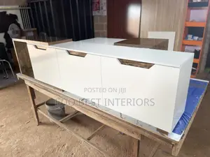 TV Shelves