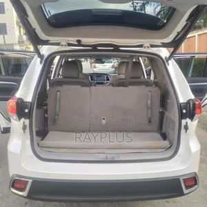 Toyota Highlander 2019 White