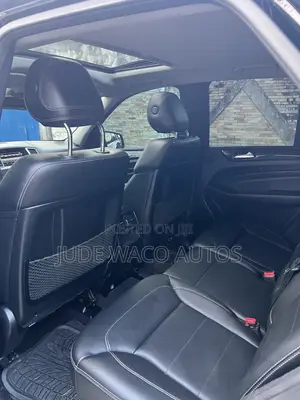 Mercedes-Benz M Class ML350 4MATIC 4dr SUV AWD (3.5L 6cyl 7A) 2015