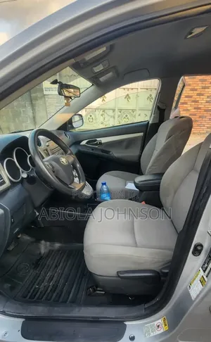 Toyota Matrix 2011 Silver