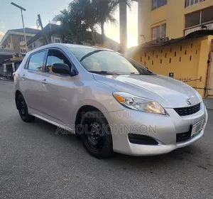 Toyota Matrix 2011 Silver