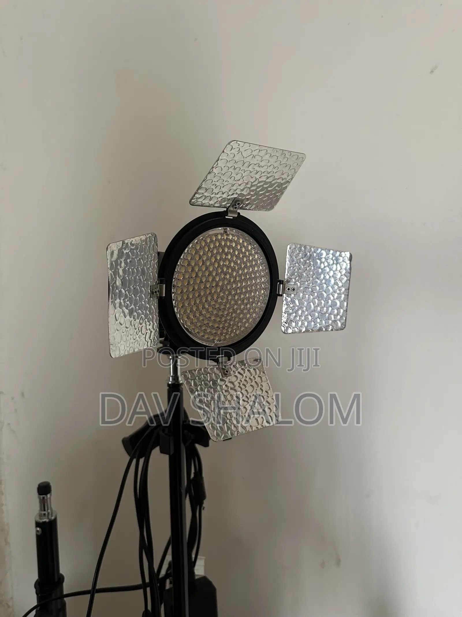 Yn216 Light