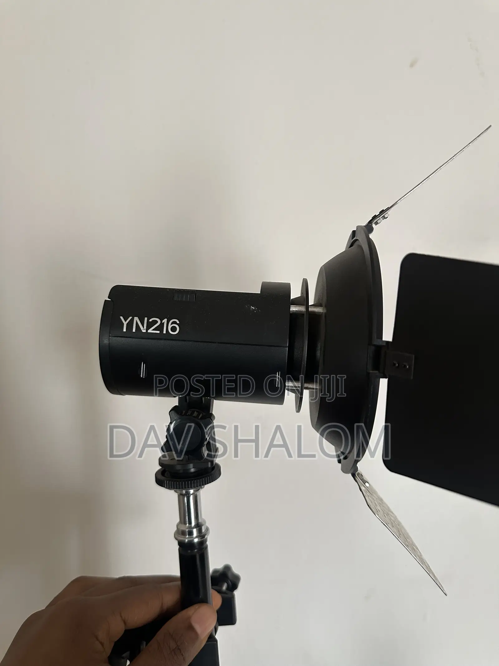 Yn216 Light