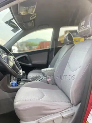 Toyota RAV4 2008 Red