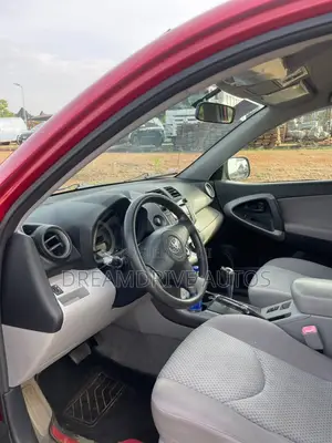 Toyota RAV4 2008 Red
