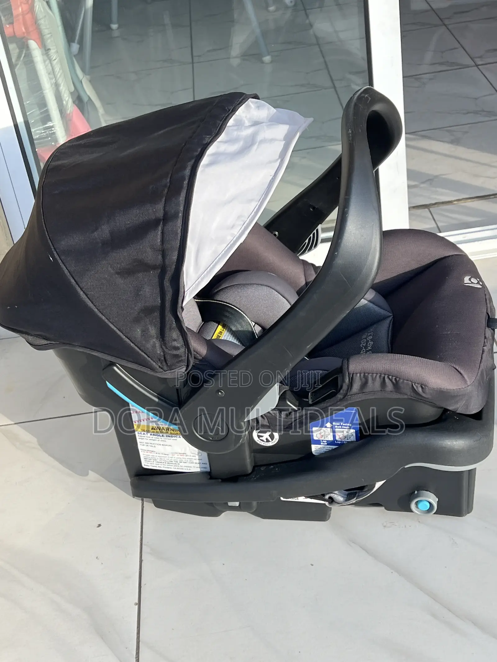 Baby Trend Solid Imported Well Padded Infant Carrier Car Seat