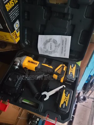 DeWalt Cordless Rechargeable Angle Grinder