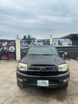 Toyota 4-Runner Limited V8 4x4 2005 Black