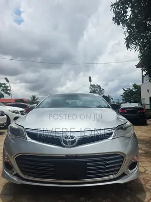 Toyota Avalon 2013 Silver