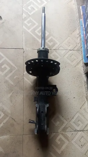 Front Shock Hyundai Santafee 2014