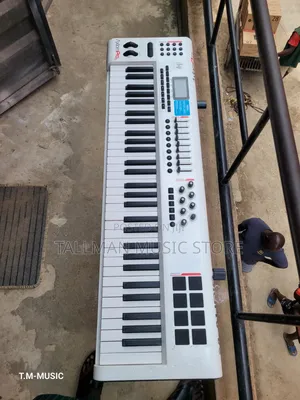 M-Audio Axiom Pro 61