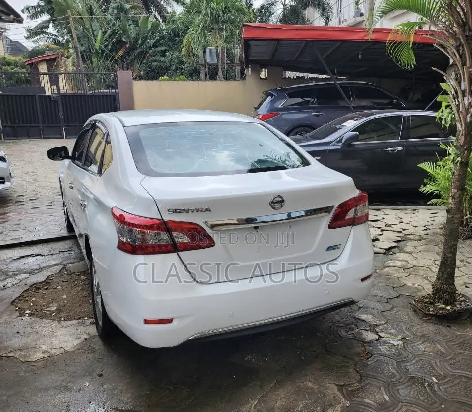 Nissan Sentra 2015 White