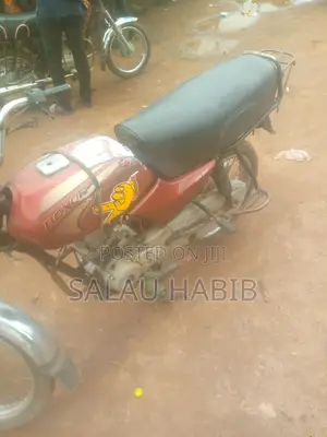 Bajaj Boxer 2020 Red