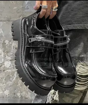 UrbanEdge Men’s Black Patent Leather Platform Buckle Boots–Fully Boxed