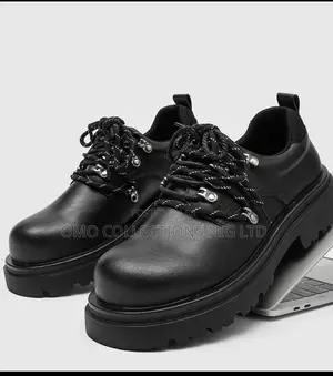 Premium Men’s Black Leather Sole Style Boots – Fully Boxed
