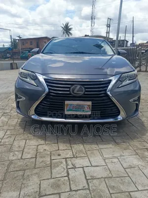 Lexus ES 2016 Gray