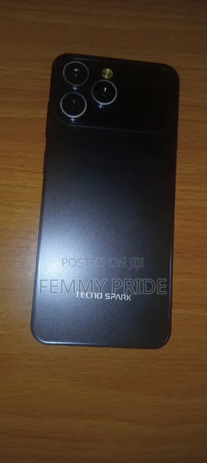 Tecno Spark 40 128 GB Black